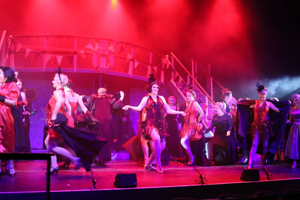 Willenhall Musical Theatre Company's 2017 production of Anything Goes at Dormston Mill Theatre, Sedgley. Photograph 112 of 170.