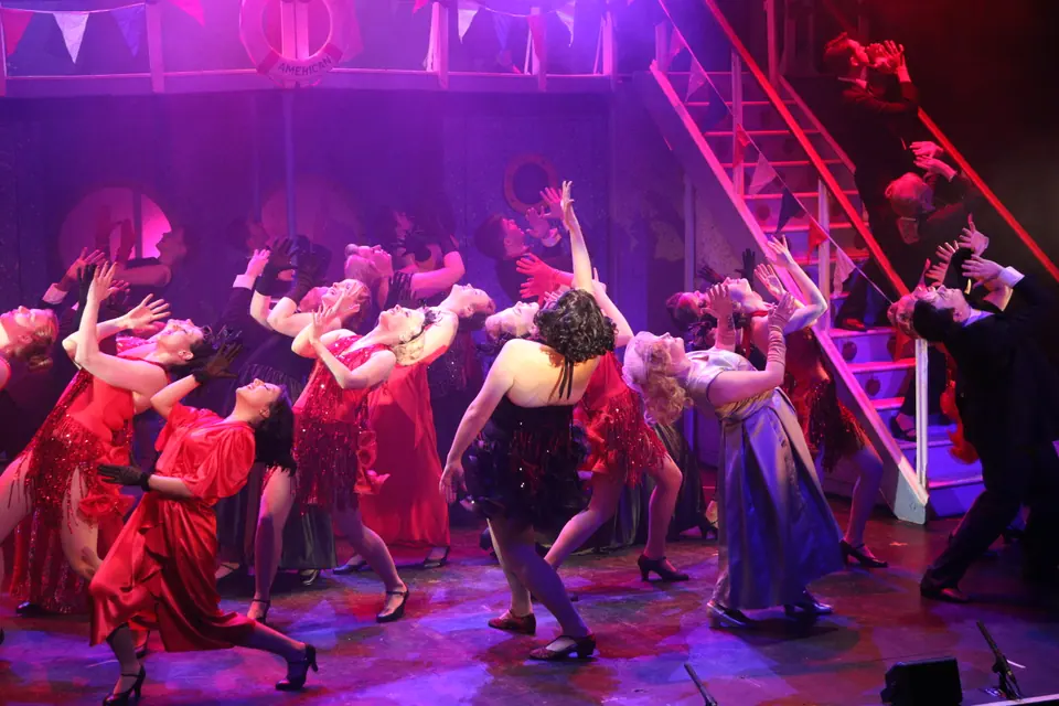Willenhall Musical Theatre Company's 2017 production of Anything Goes at Dormston Mill Theatre, Sedgley. Photograph 120 of 170.