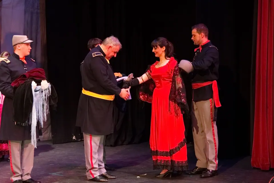 Willenhall Musical Theatre Company's 2013 production of Calamity Jane. Photograph 43 of 98.