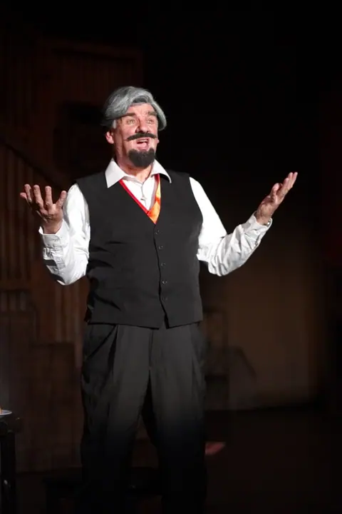 Willenhall Musical Theatre Company's 2015 production of Crazy For You at Dormston Mill Theatre, Sedgley. Photograph 151 of 228.