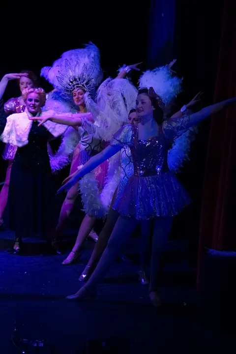 Willenhall Musical Theatre Company's 2015 production of Crazy For You at Dormston Mill Theatre, Sedgley. Photograph 188 of 228.
