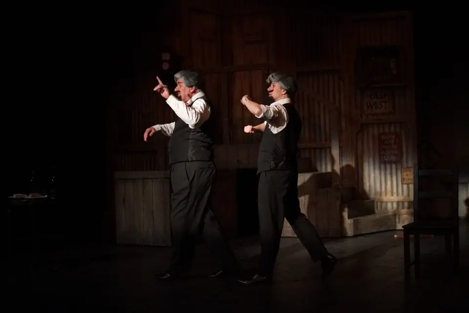 Willenhall Musical Theatre Company's 2015 production of Crazy For You at Dormston Mill Theatre, Sedgley. Photograph 210 of 228.