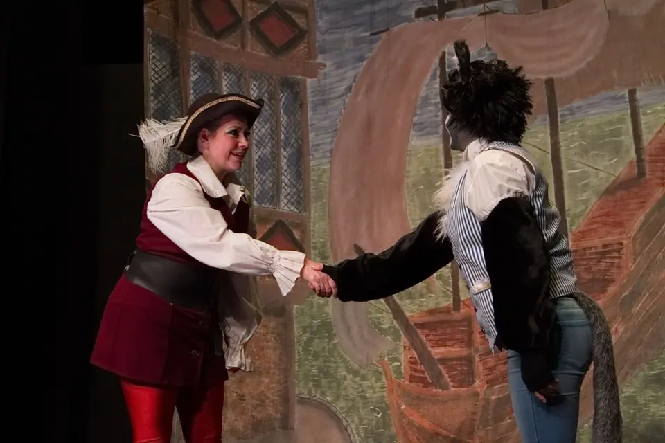Willenhall Musical Theatre Company's 2015 pantomime, Dick Whittington at Coppice Performing Arts School, Wednesfield. Photograph 87 of 182.