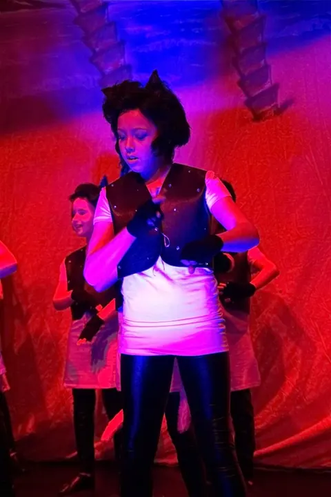 Willenhall Musical Theatre Company's 2015 pantomime, Dick Whittington at Coppice Performing Arts School, Wednesfield. Photograph 107 of 182.