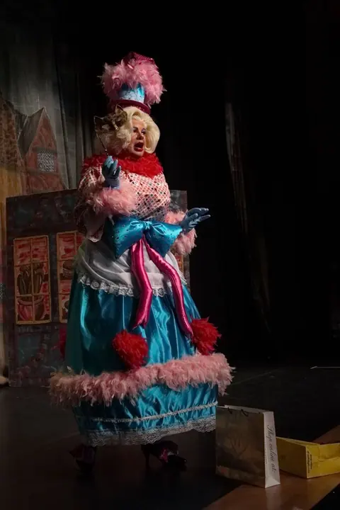 Willenhall Musical Theatre Company's 2015 pantomime, Dick Whittington at Coppice Performing Arts School, Wednesfield. Photograph 156 of 182.