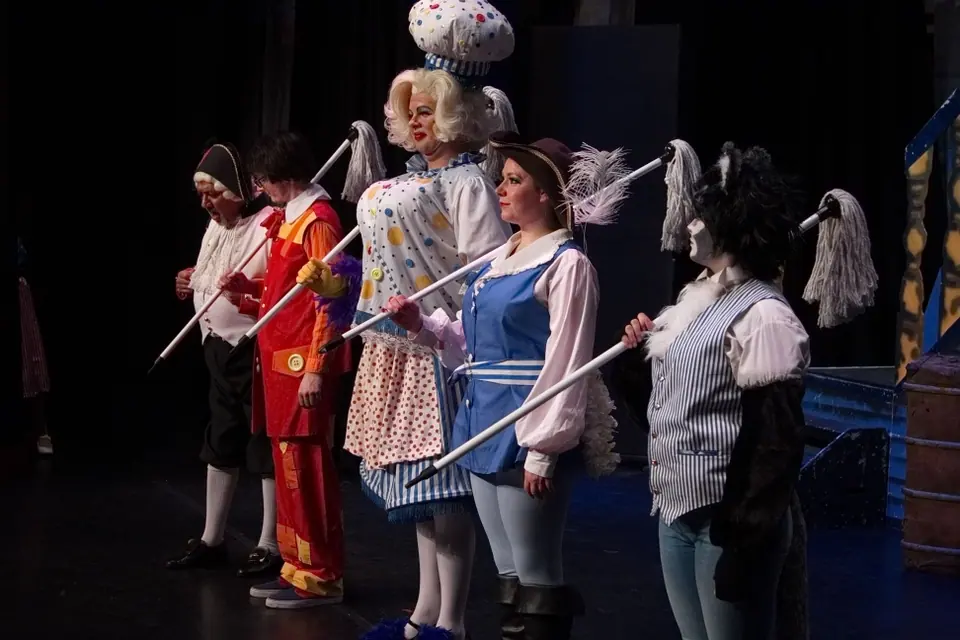 Willenhall Musical Theatre Company's 2015 pantomime, Dick Whittington at Coppice Performing Arts School, Wednesfield. Photograph 76 of 182.