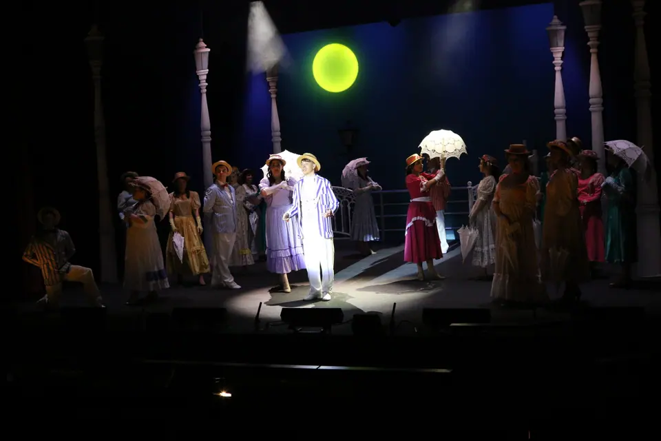 Willenhall Musical Theatre Company's 2018 production of Half a Sixpence at Dormston Mill Theatre, Sedgley. Photograph 116 of 258.