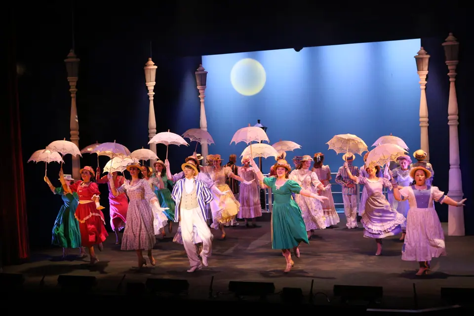 Willenhall Musical Theatre Company's 2018 production of Half a Sixpence at Dormston Mill Theatre, Sedgley. Photograph 119 of 258.