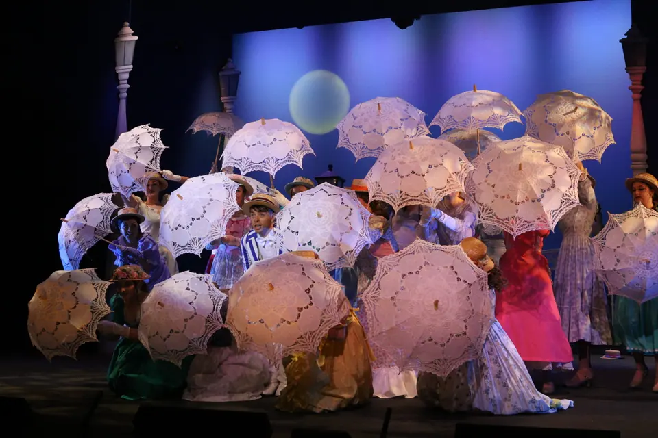 Willenhall Musical Theatre Company's 2018 production of Half a Sixpence at Dormston Mill Theatre, Sedgley. Photograph 123 of 258.