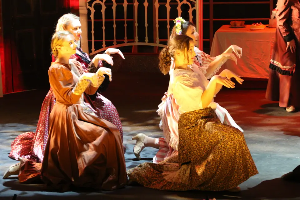 Willenhall Musical Theatre Company's 2018 production of Half a Sixpence at Dormston Mill Theatre, Sedgley. Photograph 206 of 258.