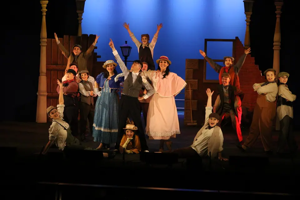 Willenhall Musical Theatre Company's 2018 production of Half a Sixpence at Dormston Mill Theatre, Sedgley. Photograph 236 of 258.