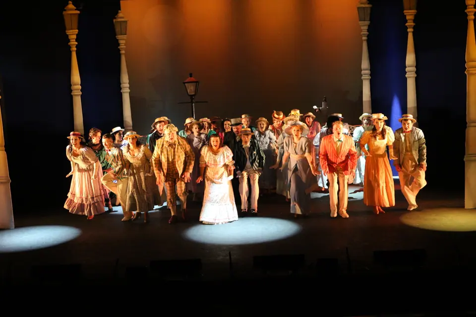 Willenhall Musical Theatre Company's 2018 production of Half a Sixpence at Dormston Mill Theatre, Sedgley. Photograph 250 of 258.
