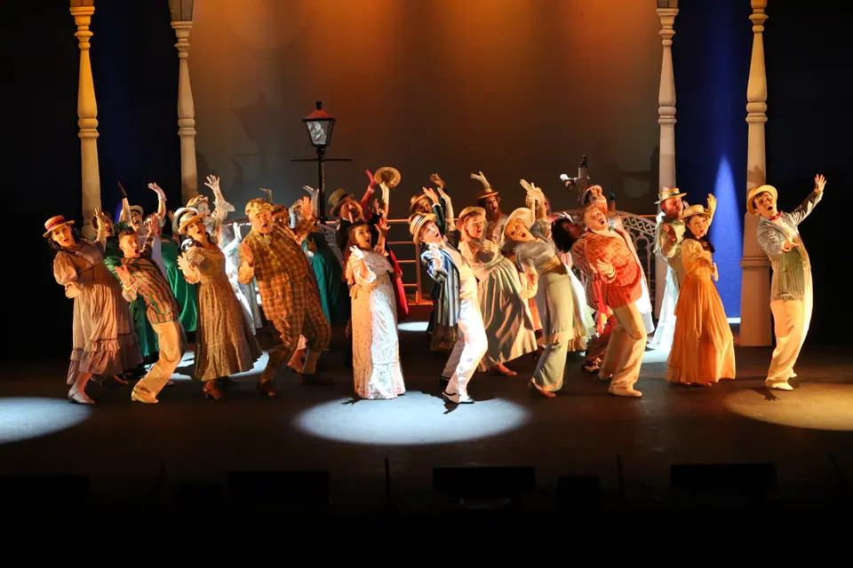 Willenhall Musical Theatre Company's 2018 production of Half a Sixpence at Dormston Mill Theatre, Sedgley. Photograph 254 of 258.