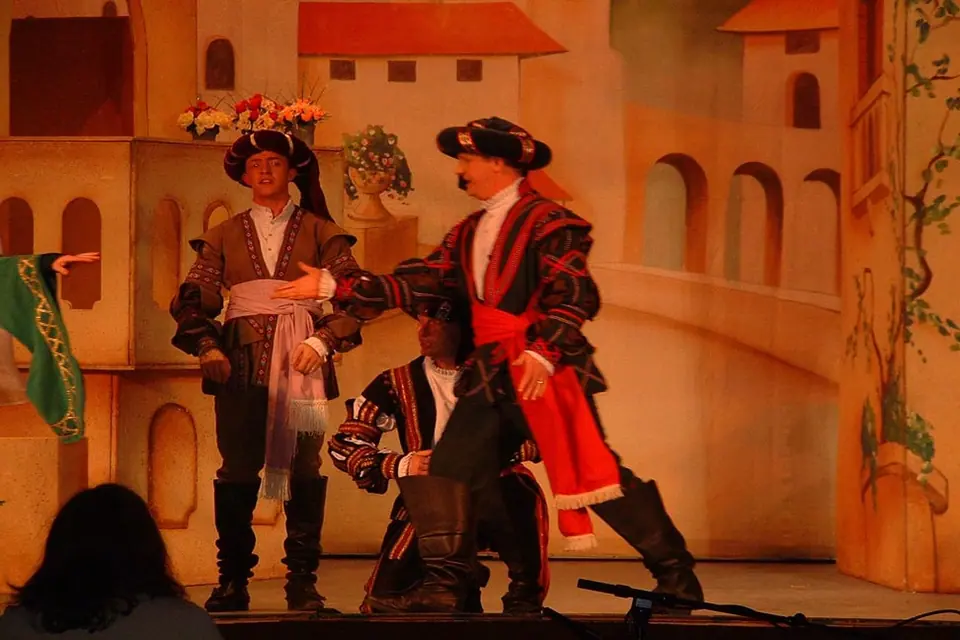 Willenhall Musical Theatre Company's 2003 production of Kiss Me Kate. Photograph 11 of 30.