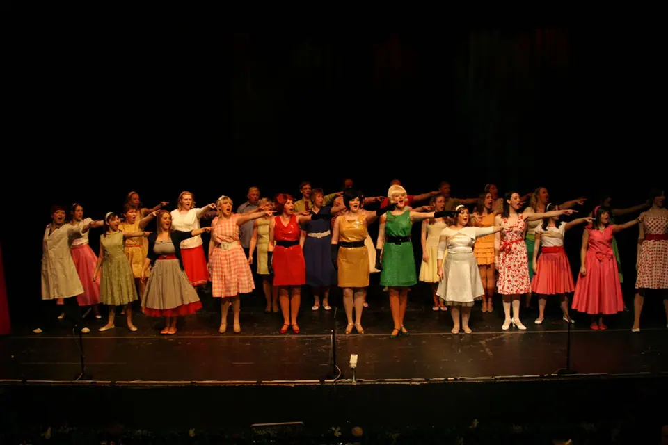 Willenhall Musical Theatre Company's 2008 production of Little Shop of Horrors. Photograph 109 of 171.