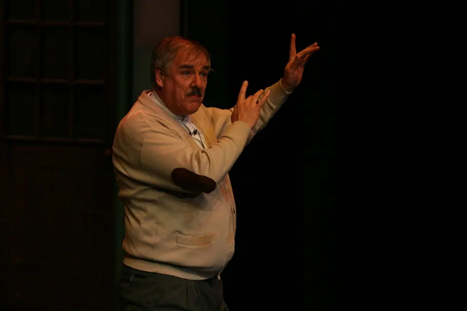 Willenhall Musical Theatre Company's 2008 production of Little Shop of Horrors. Photograph 170 of 171.