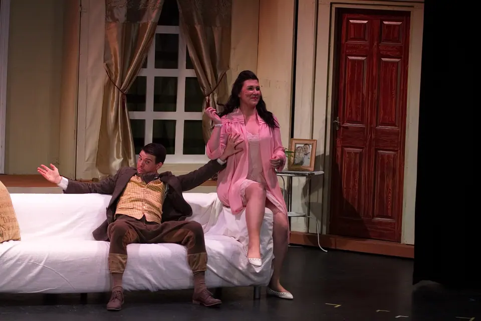 Willenhall Musical Theatre Company's 2016 production of Me and My Girl at Dormston Mill Theatre, Sedgley. Photograph 106 of 308.