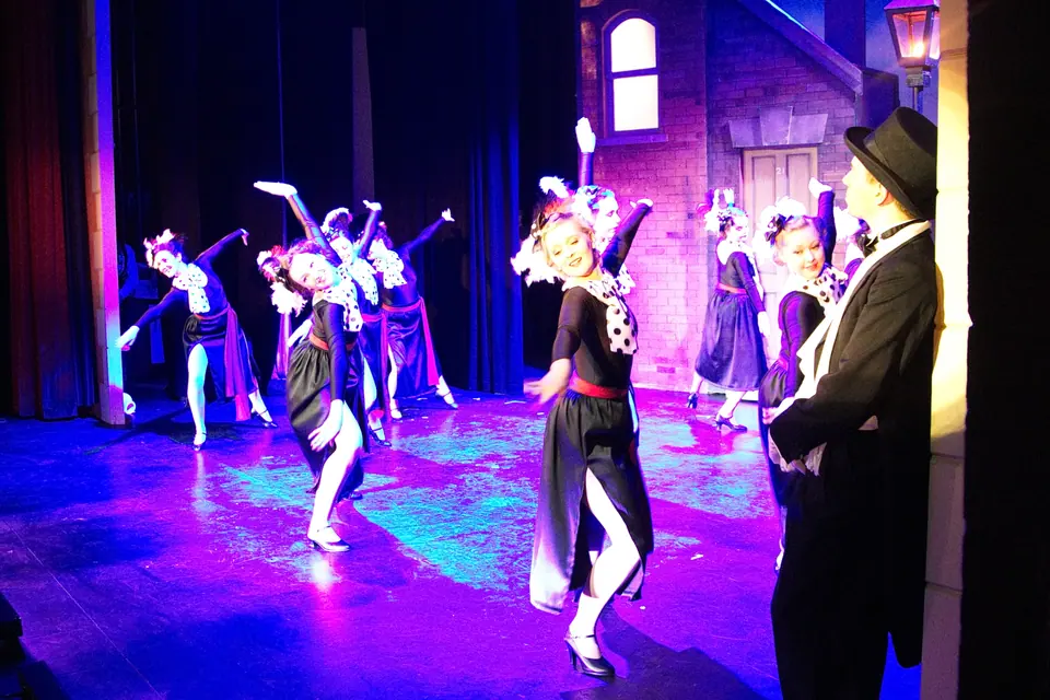 Willenhall Musical Theatre Company's 2016 production of Me and My Girl at Dormston Mill Theatre, Sedgley. Photograph 14 of 30.