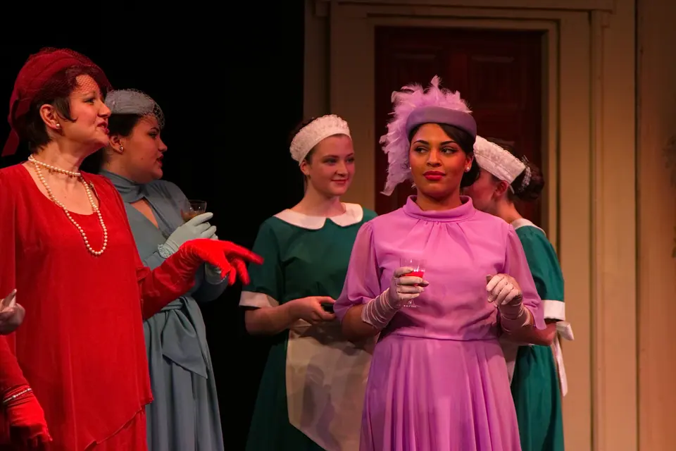 Willenhall Musical Theatre Company's 2016 production of Me and My Girl at Dormston Mill Theatre, Sedgley. Photograph 152 of 308.
