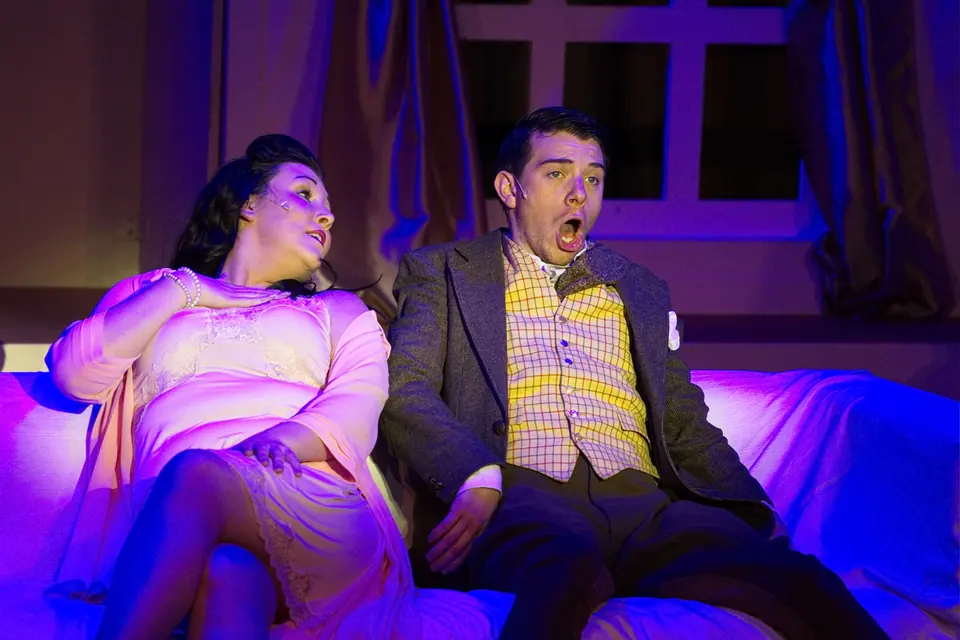 Willenhall Musical Theatre Company's 2016 production of Me and My Girl at Dormston Mill Theatre, Sedgley. Photograph 164 of 308.