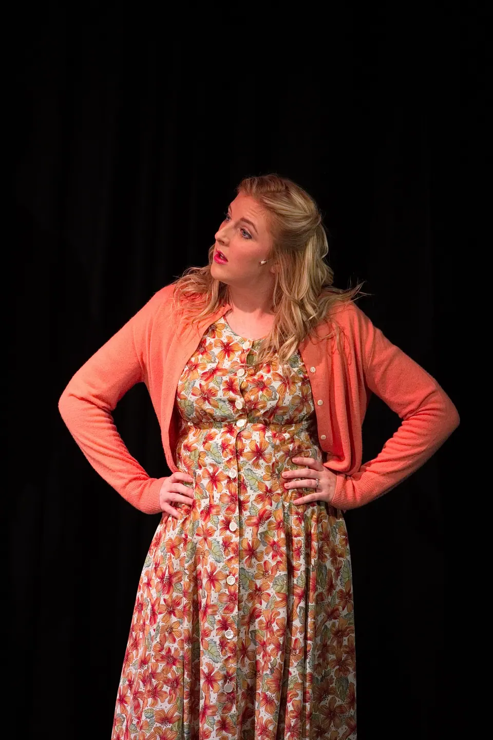 Willenhall Musical Theatre Company's 2016 production of Me and My Girl at Dormston Mill Theatre, Sedgley. Photograph 173 of 308.