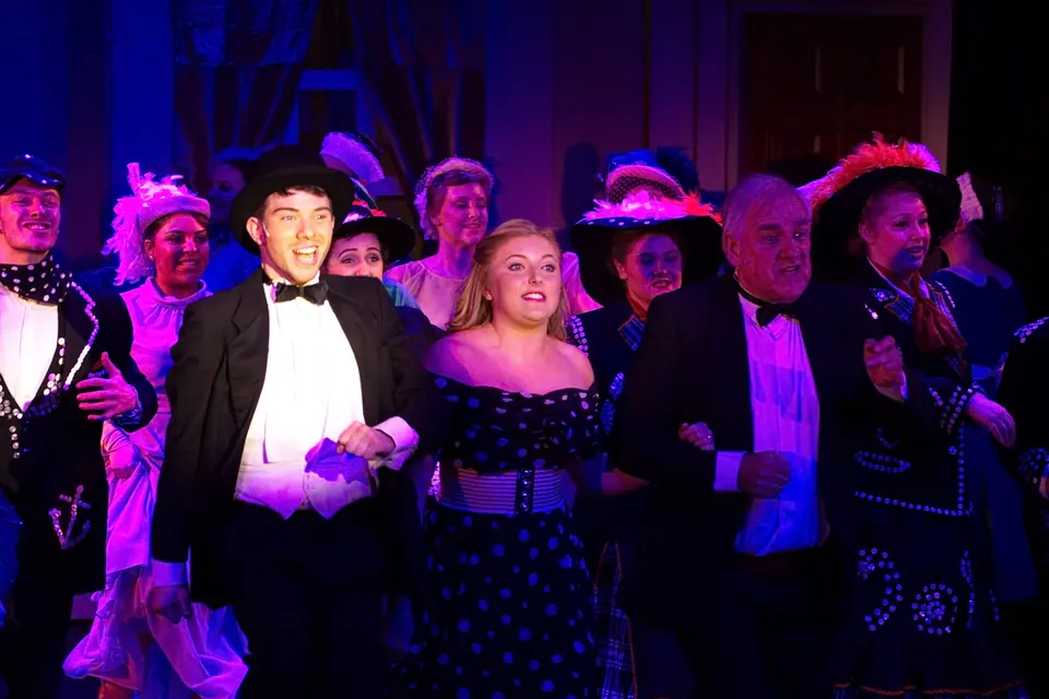 Willenhall Musical Theatre Company's 2016 production of Me and My Girl at Dormston Mill Theatre, Sedgley. Photograph 203 of 308.