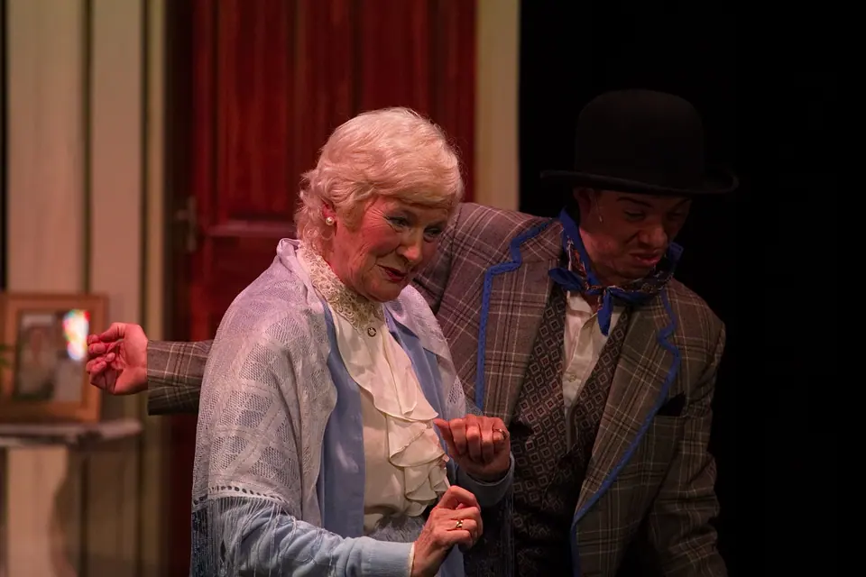 Willenhall Musical Theatre Company's 2016 production of Me and My Girl at Dormston Mill Theatre, Sedgley. Photograph 210 of 308.