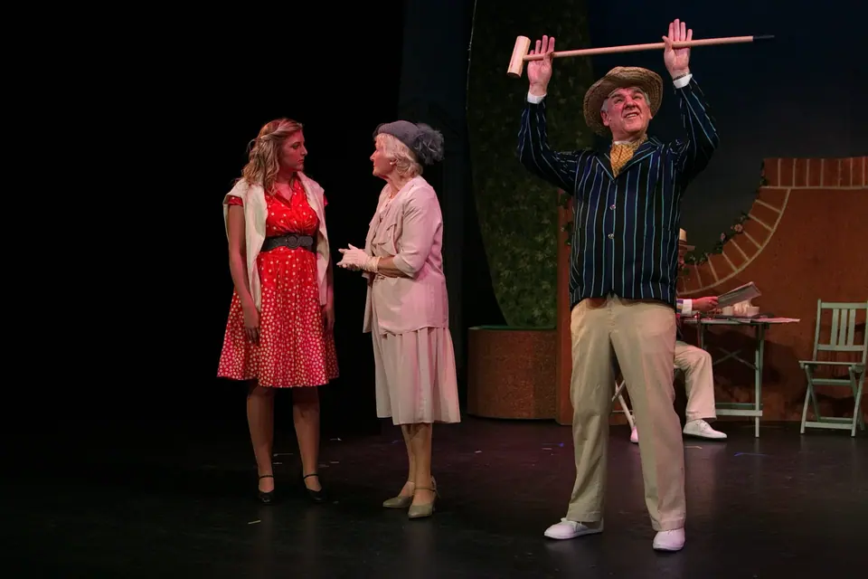 Willenhall Musical Theatre Company's 2016 production of Me and My Girl at Dormston Mill Theatre, Sedgley. Photograph 253 of 308.