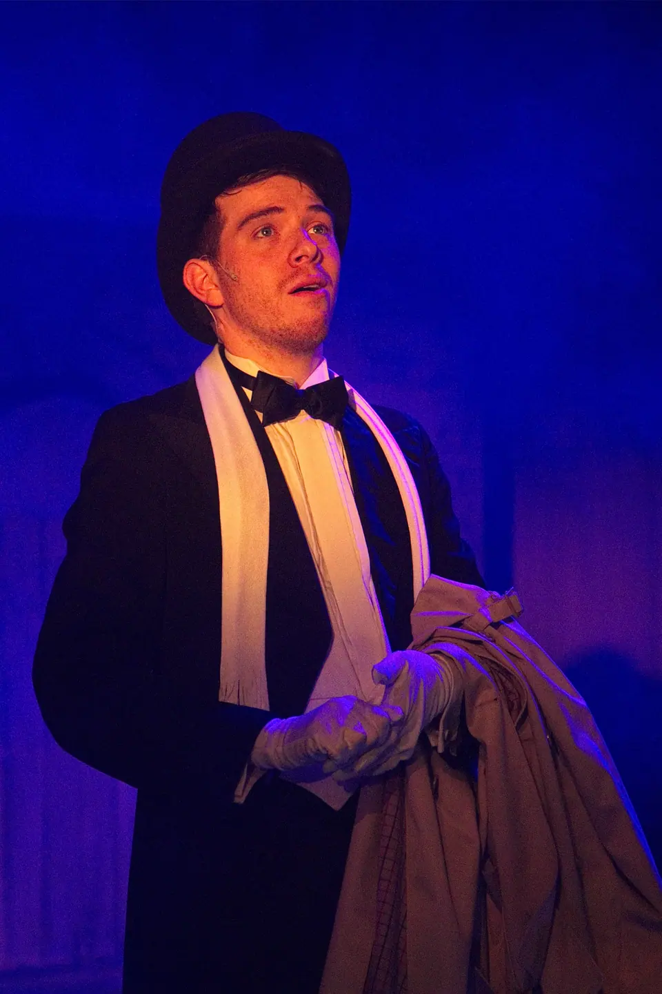 Willenhall Musical Theatre Company's 2016 production of Me and My Girl at Dormston Mill Theatre, Sedgley. Photograph 269 of 308.