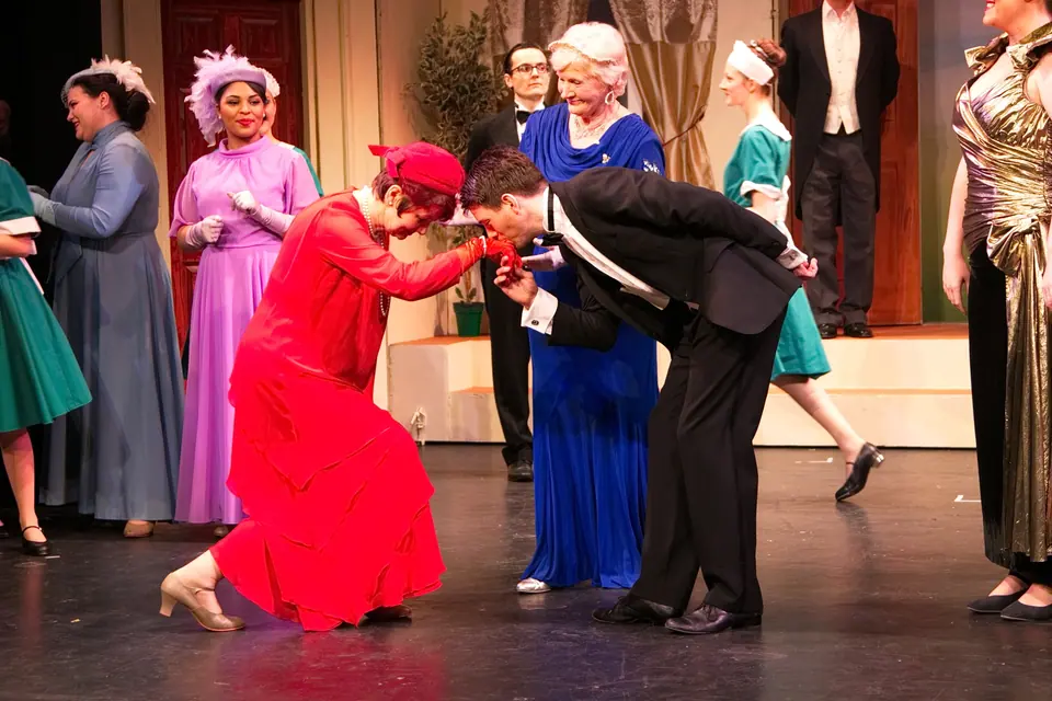 Willenhall Musical Theatre Company's 2016 production of Me and My Girl at Dormston Mill Theatre, Sedgley. Photograph 28 of 30.