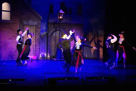 Willenhall Musical Theatre Company's 2016 production of Me and My Girl at Dormston Mill Theatre, Sedgley. Photograph 293 of 308.