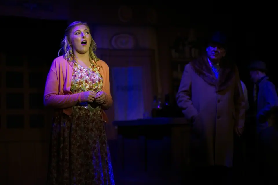 Willenhall Musical Theatre Company's 2016 production of Me and My Girl at Dormston Mill Theatre, Sedgley. Photograph 303 of 308.