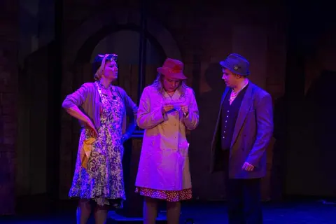 Willenhall Musical Theatre Company's 2016 production of Me and My Girl at Dormston Mill Theatre, Sedgley. Photograph 306 of 308.