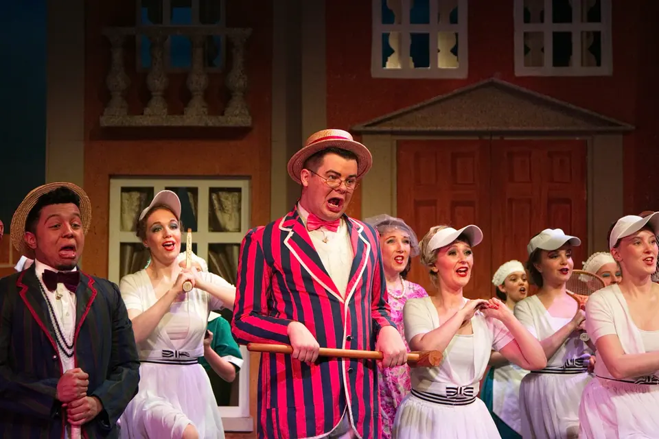 Willenhall Musical Theatre Company's 2016 production of Me and My Girl at Dormston Mill Theatre, Sedgley. Photograph 38 of 308.