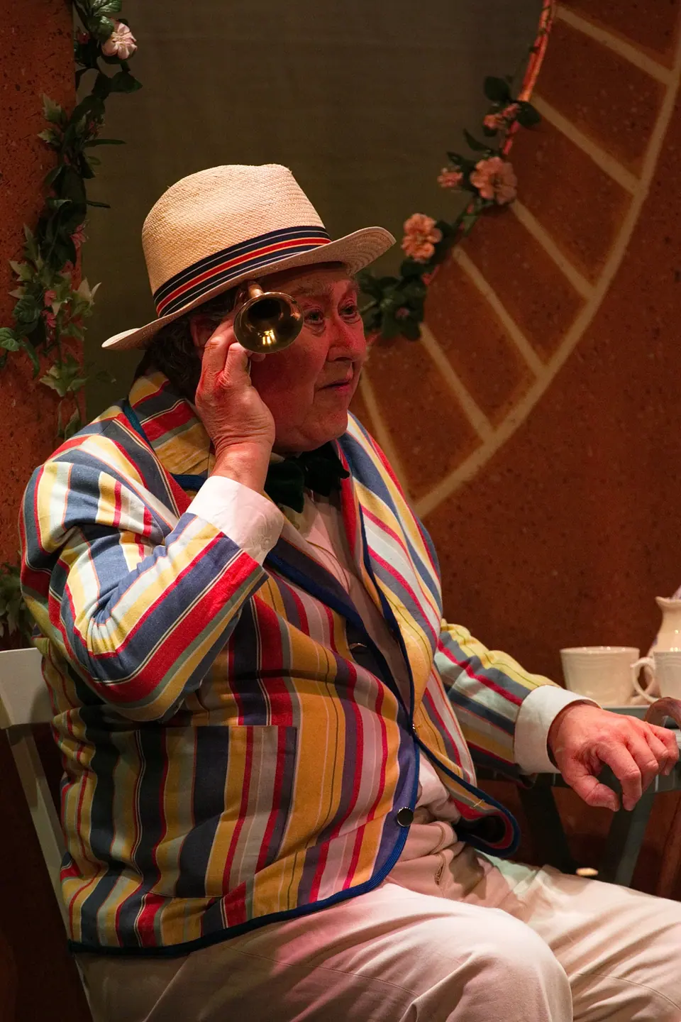 Willenhall Musical Theatre Company's 2016 production of Me and My Girl at Dormston Mill Theatre, Sedgley. Photograph 68 of 308.