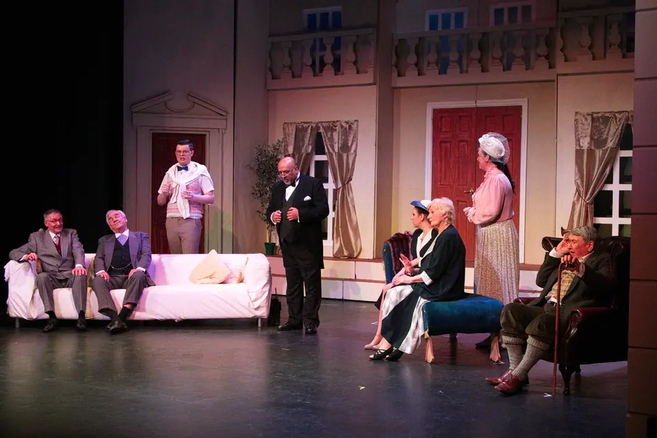 Willenhall Musical Theatre Company's 2016 production of Me and My Girl at Dormston Mill Theatre, Sedgley. Photograph 85 of 308.