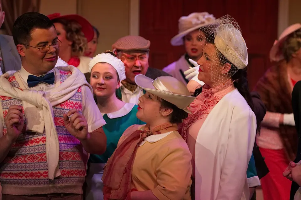 Willenhall Musical Theatre Company's 2016 production of Me and My Girl at Dormston Mill Theatre, Sedgley. Photograph 92 of 308.