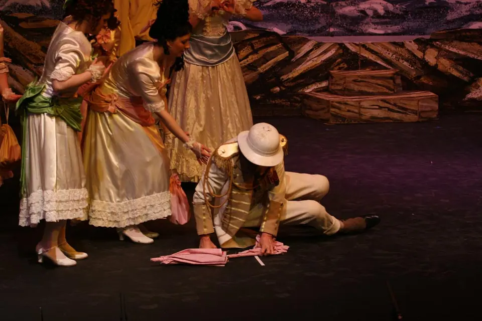 Willenhall Musical Theatre Company's 2010 production of Pirates of Penzance. Photograph 105 of 145.