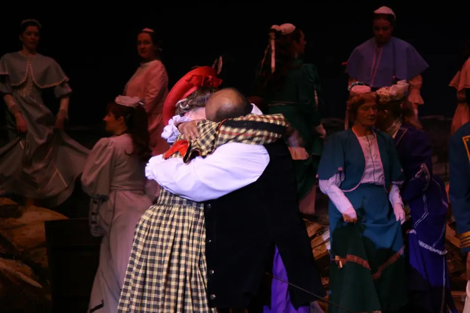 Willenhall Musical Theatre Company's 2010 production of Pirates of Penzance. Photograph 133 of 145.