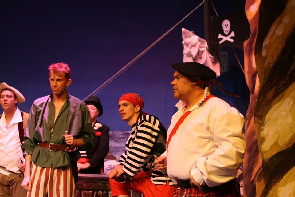 Willenhall Musical Theatre Company's 2010 production of Pirates of Penzance. Photograph 26 of 30.