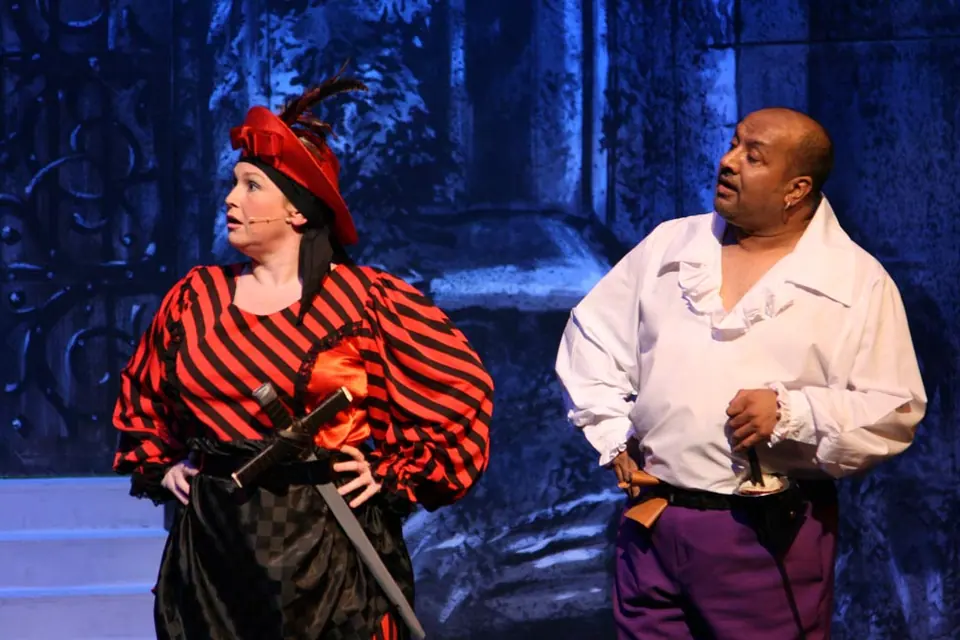 Willenhall Musical Theatre Company's 2010 production of Pirates of Penzance. Photograph 27 of 30.