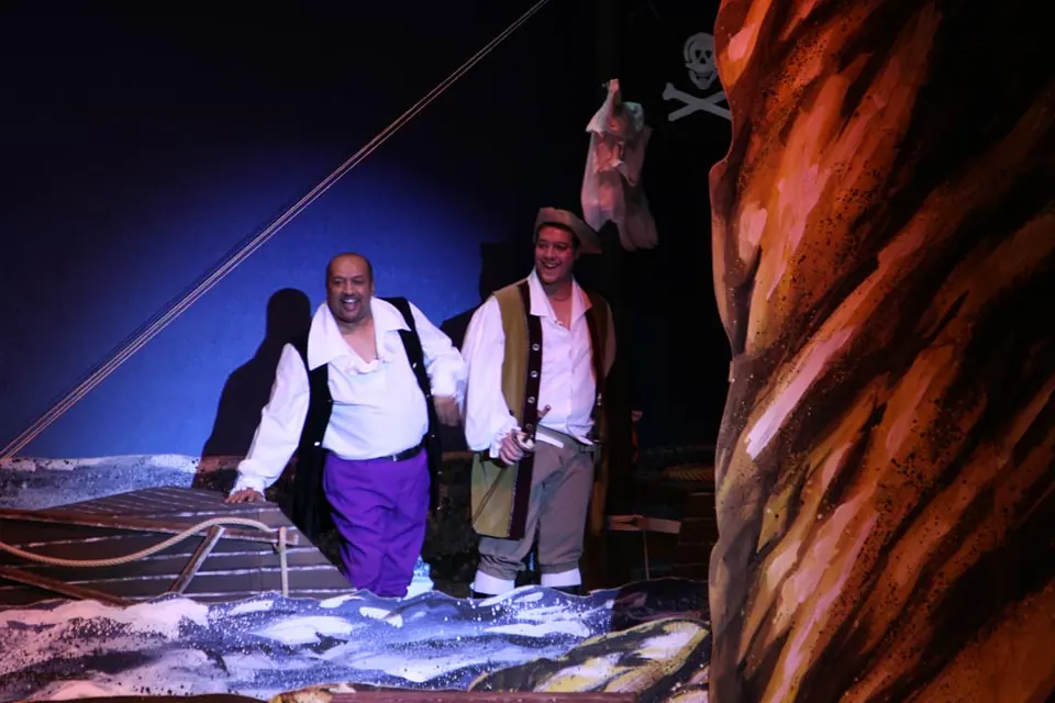 Willenhall Musical Theatre Company's 2010 production of Pirates of Penzance. Photograph 69 of 145.