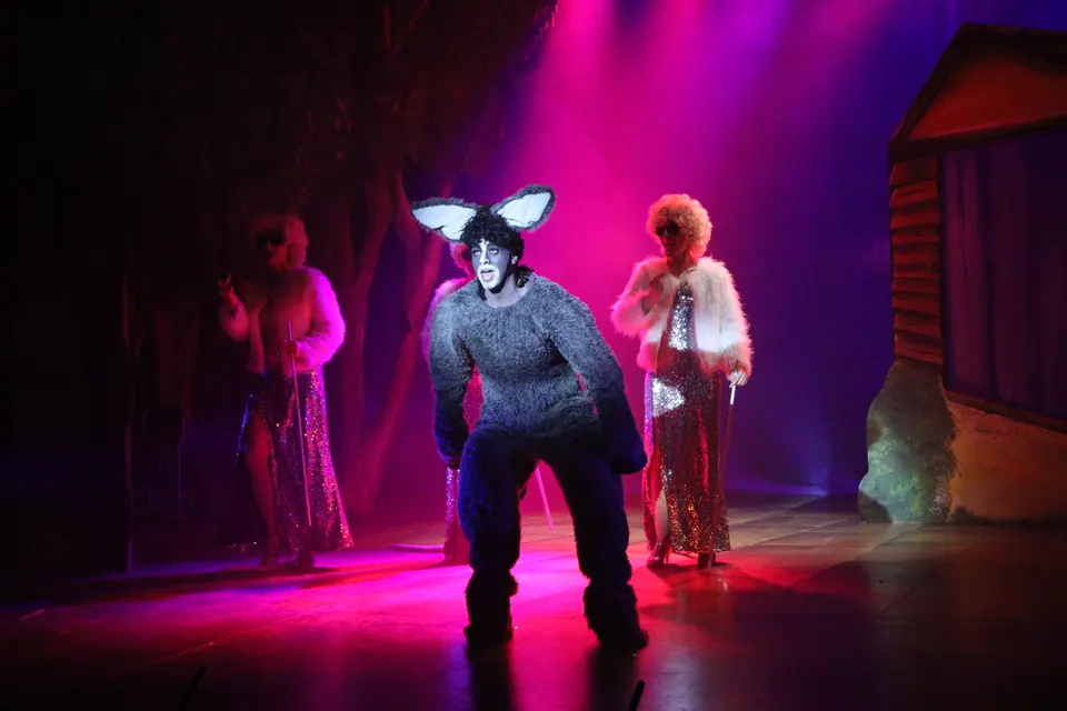 Willenhall Musical Theatre Company's 2023 production of Shrek the Musical at Dormston Mill Theatre, Sedgley. Photograph 108 of 165.