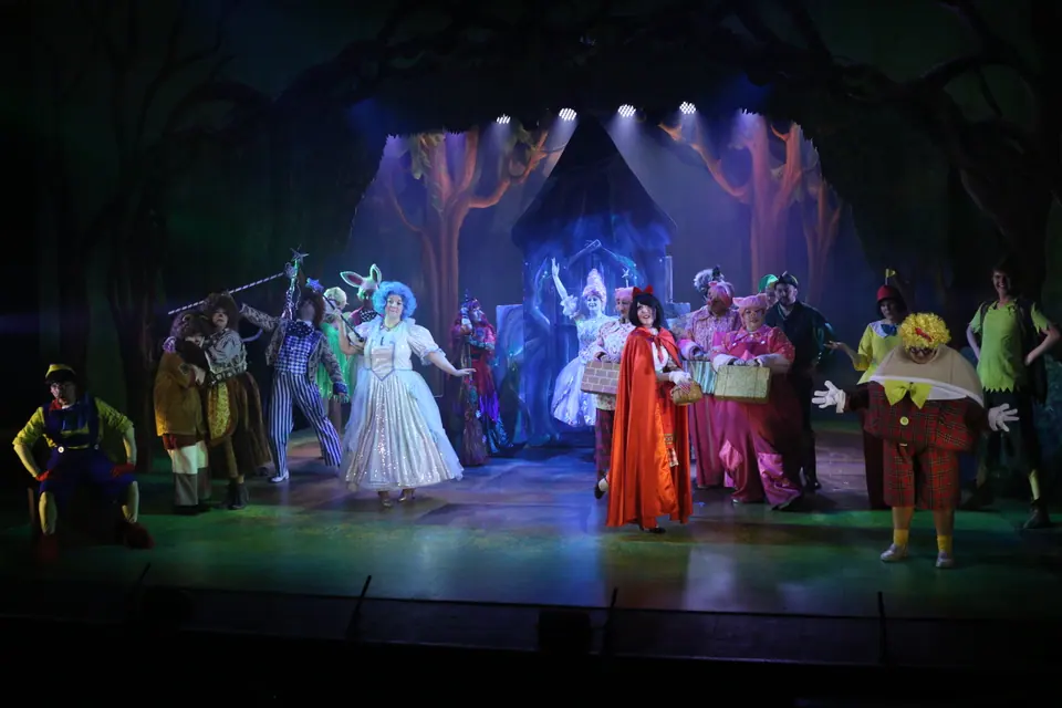 Willenhall Musical Theatre Company's 2023 production of Shrek the Musical at Dormston Mill Theatre, Sedgley. Photograph 26 of 165.