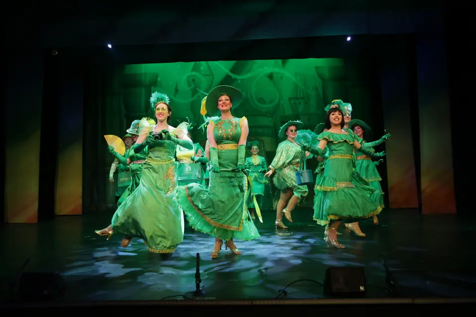Willenhall Musical Theatre Company's 2025 production of The Wizard of Oz at Dormston Mill Theatre, Sedgley. Photograph 131 of 236.