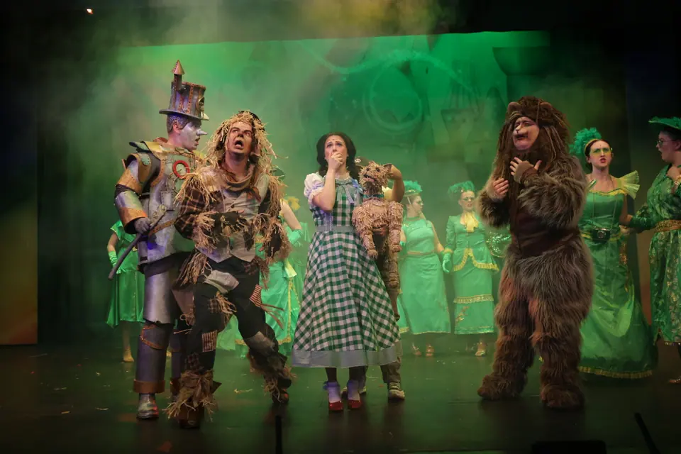 Willenhall Musical Theatre Company's 2025 production of The Wizard of Oz at Dormston Mill Theatre, Sedgley. Photograph 150 of 236.