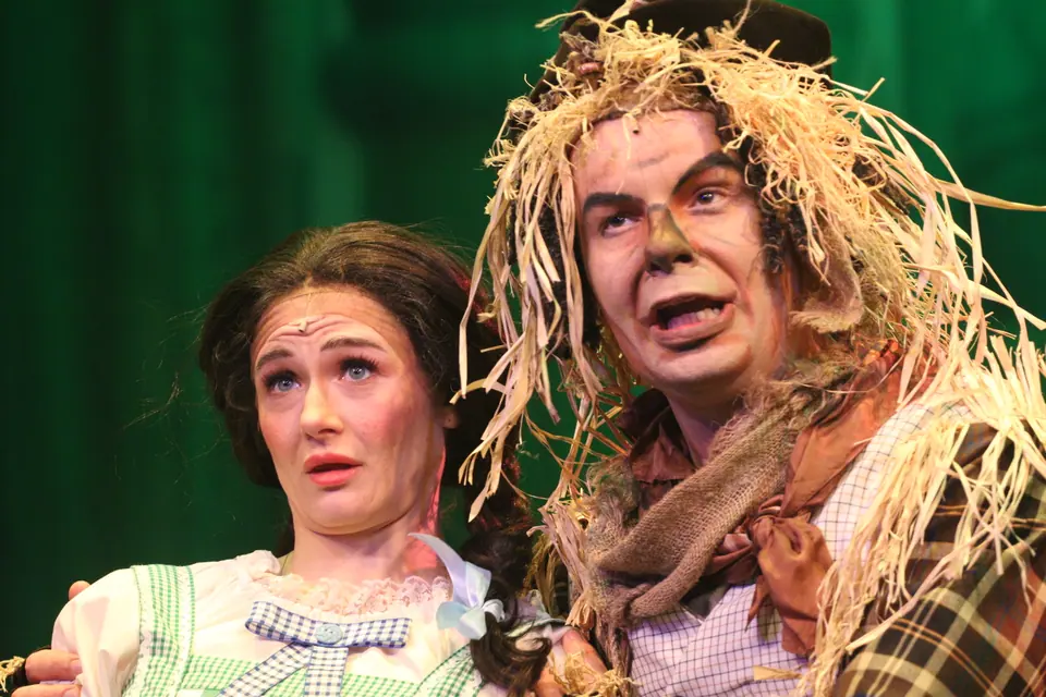 Willenhall Musical Theatre Company's 2025 production of The Wizard of Oz at Dormston Mill Theatre, Sedgley. Photograph 153 of 236.