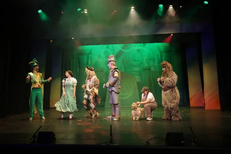 Willenhall Musical Theatre Company's 2025 production of The Wizard of Oz at Dormston Mill Theatre, Sedgley. Photograph 155 of 236.