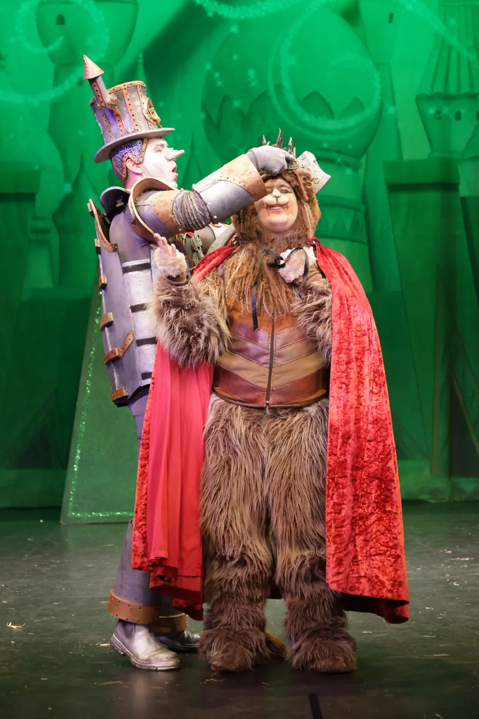 Willenhall Musical Theatre Company's 2025 production of The Wizard of Oz at Dormston Mill Theatre, Sedgley. Photograph 162 of 236.