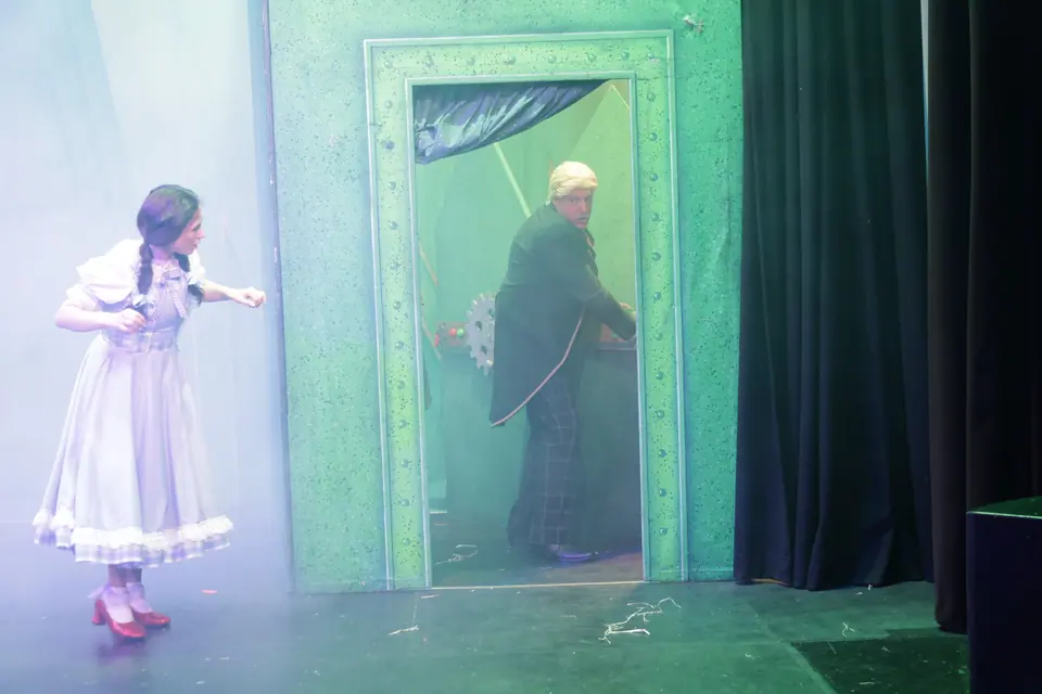Willenhall Musical Theatre Company's 2025 production of The Wizard of Oz at Dormston Mill Theatre, Sedgley. Photograph 212 of 236.